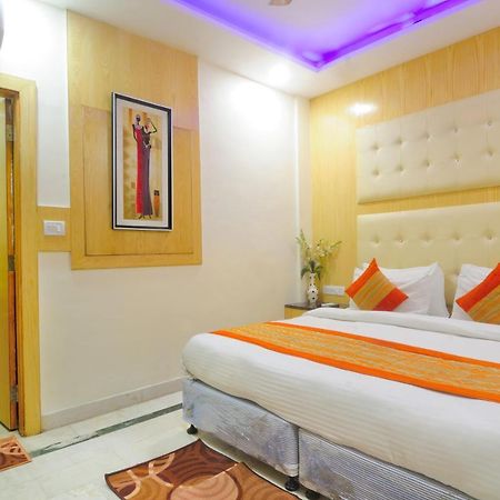 Hotel Karlo Kastle - Paharganj - New Delhi Luaran gambar
