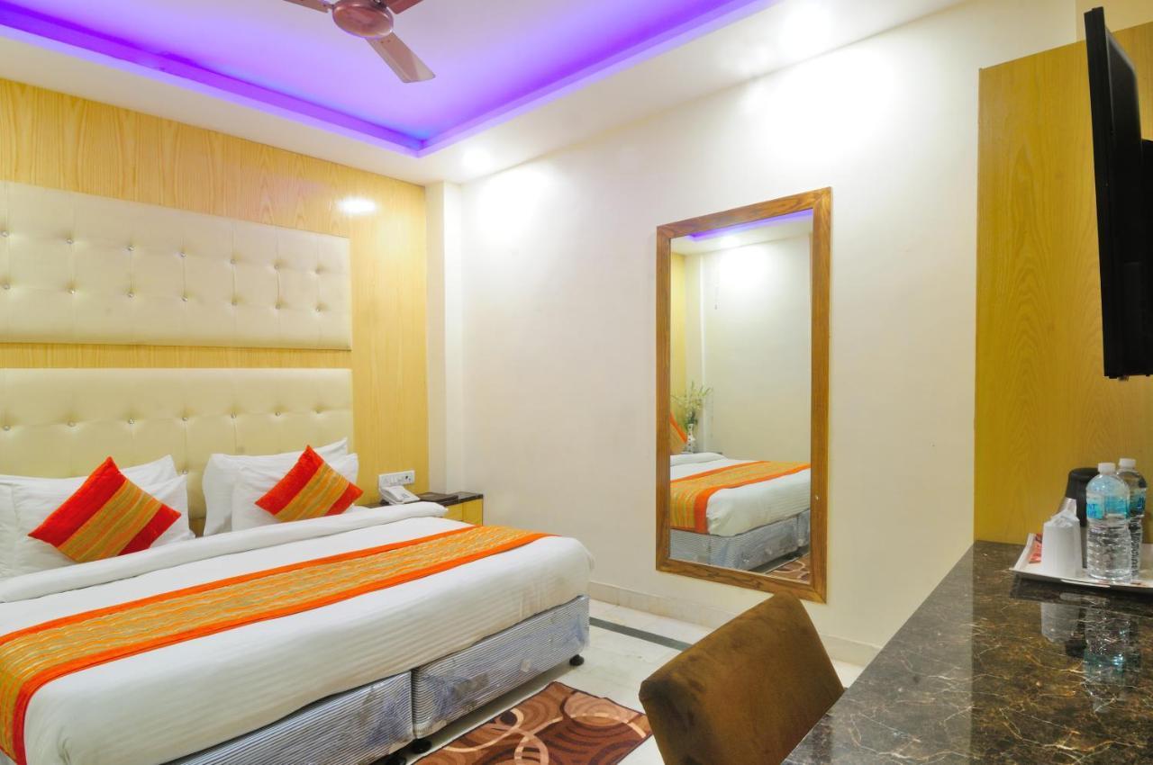 Hotel Karlo Kastle - Paharganj - New Delhi Luaran gambar