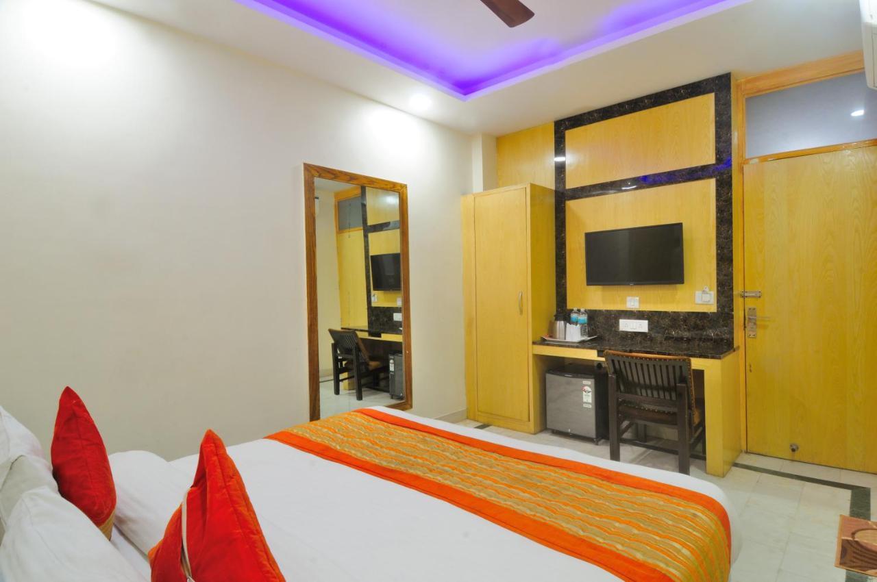 Hotel Karlo Kastle - Paharganj - New Delhi Luaran gambar