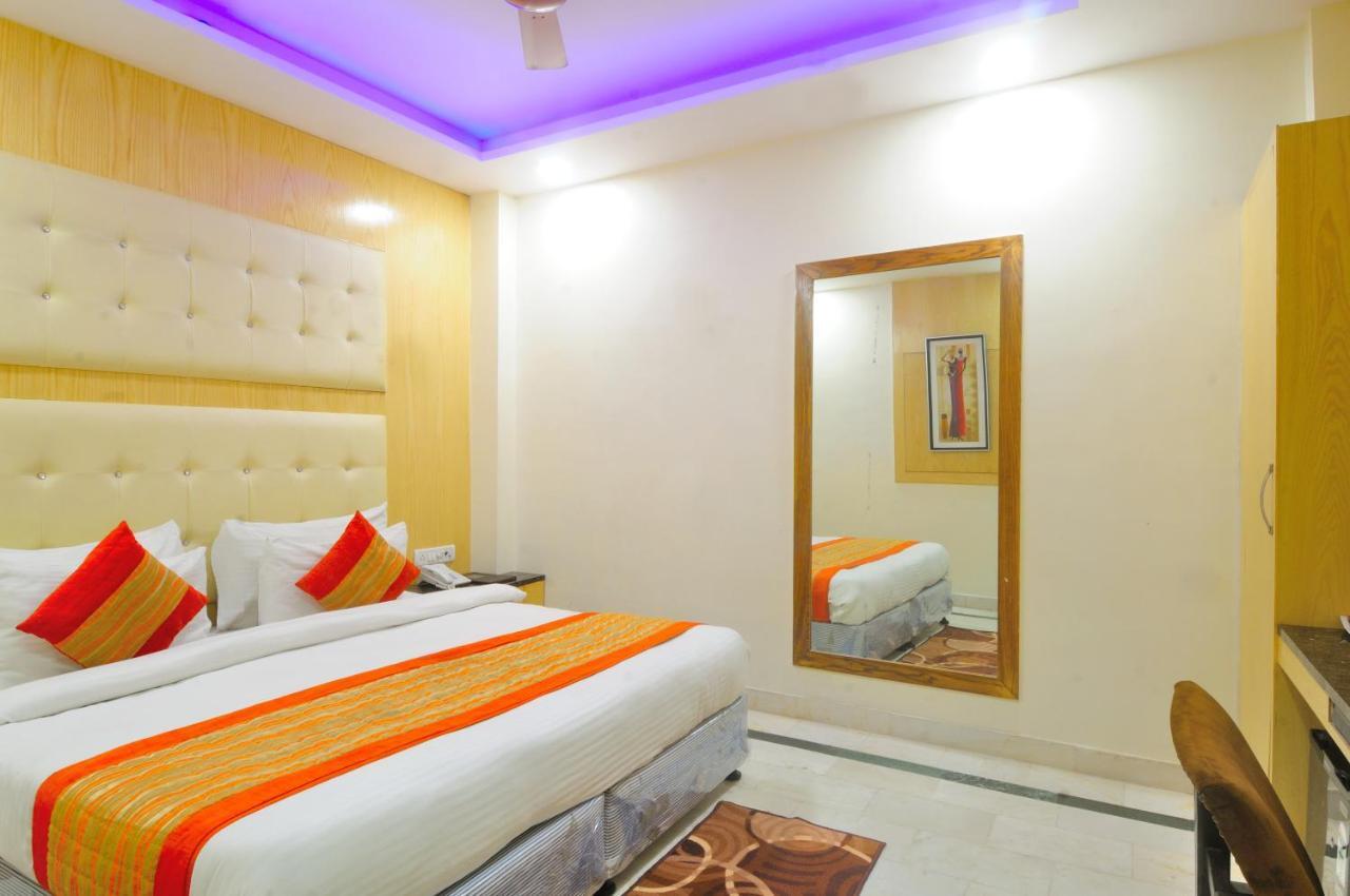 Hotel Karlo Kastle - Paharganj - New Delhi Luaran gambar